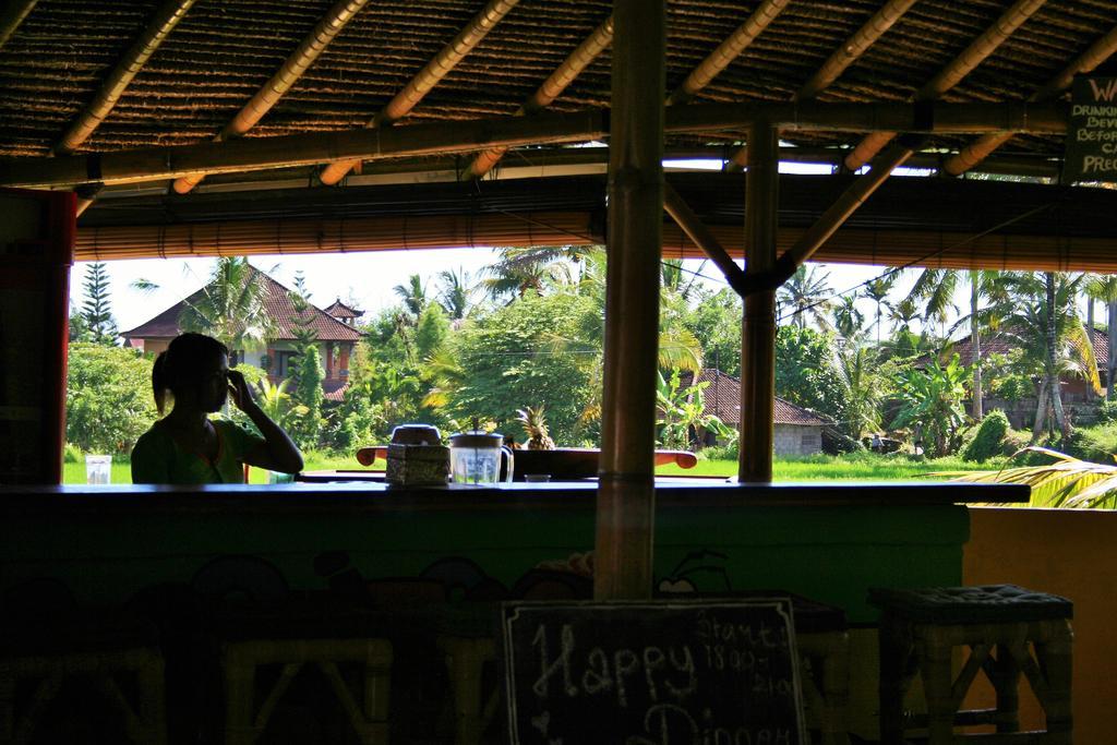 The Happy Mango Tree Vandrarhem Ubud Exteriör bild